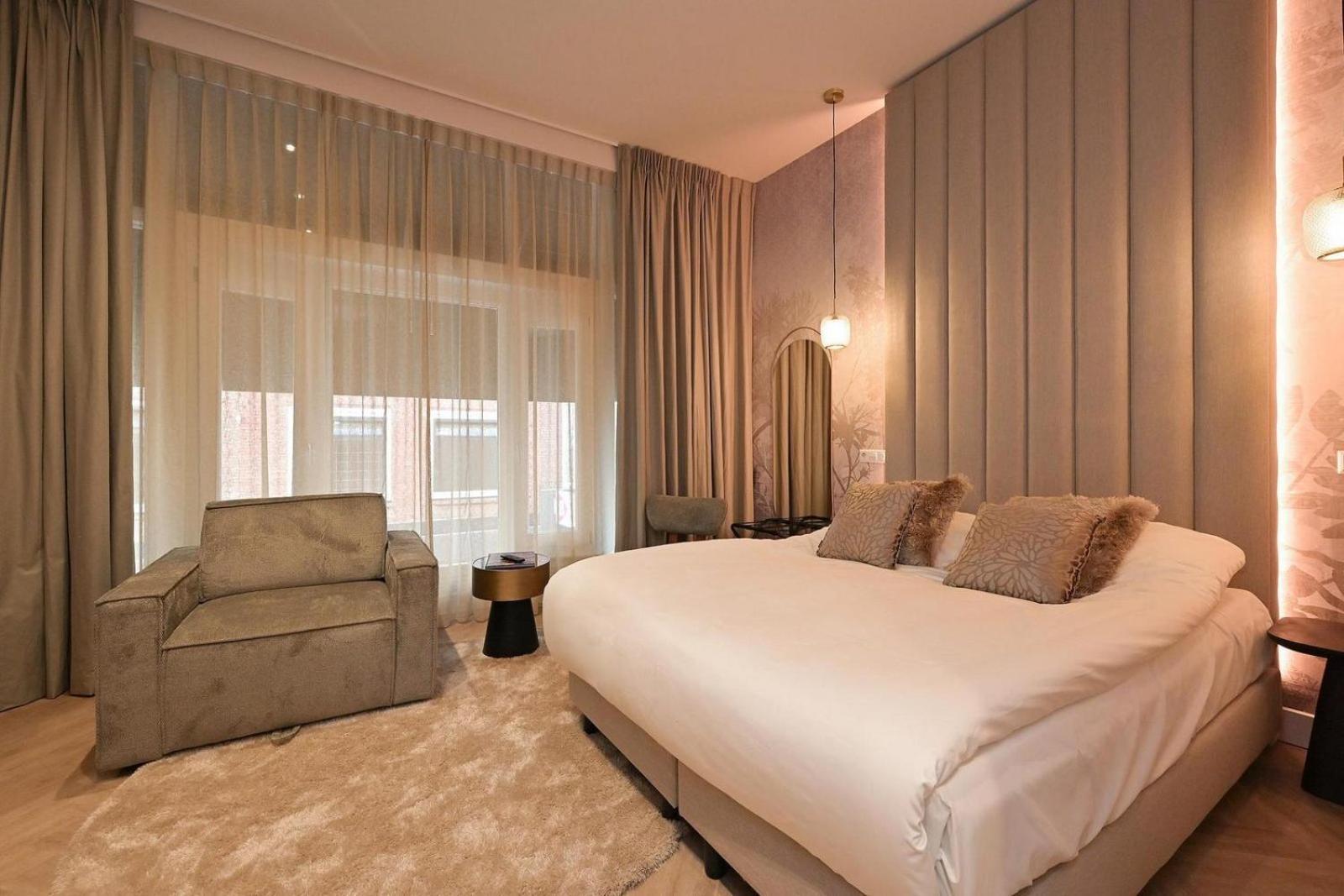 Novallure Downtown - Short Stay Apartments The Hague Room photo